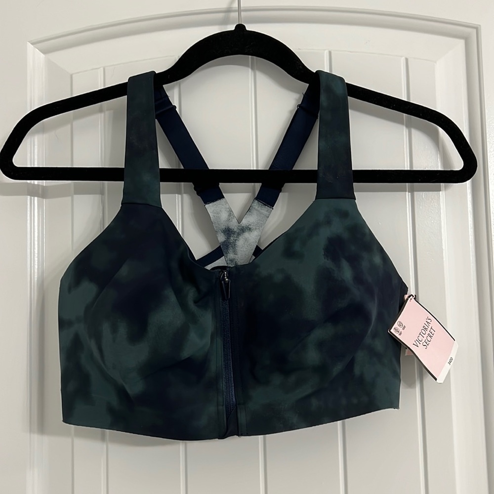 *Brand New* Victoria’s Secret Knockout Sports Bra